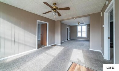 520 Lincoln Ave, Lincoln, IL 62656 - photo 2