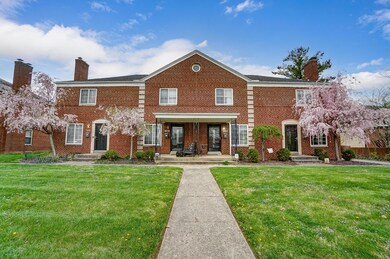 1875 N Star Rd unit 1875, Columbus, OH 43212 - photo 2