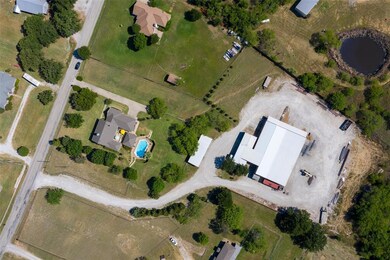 518 Young Bend Rd, Brock, TX 76087 - photo 2