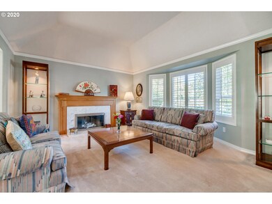 Living Room-Fireplace