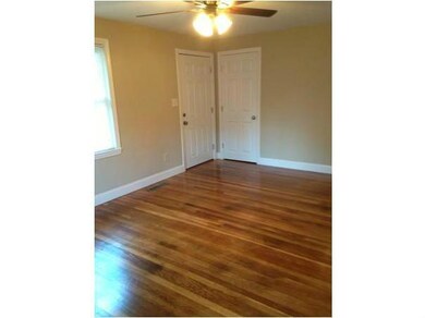 951 Greenville Ave, Greenville, RI 02828 - photo 4