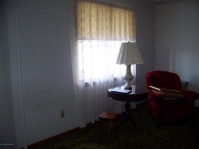1325 Cedar Ave, Scranton, PA 18505 - photo 5