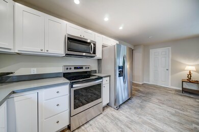 3764 n mohawk st-16
