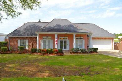 404 Oakbrook Cir, McComb, MS 39648 - photo 2