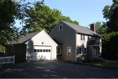 117 Fullers Ln, Milton, MA 02186 - photo 3
