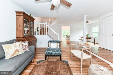 1407 Newport Spring Ct, Reston, VA 20194 - photo 4