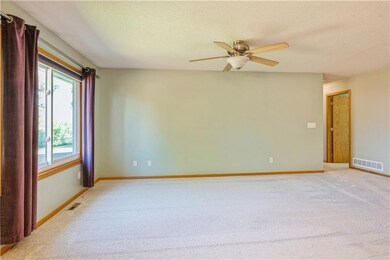 2608 Bent Ridge Ct, Des Moines, IA 50320 - photo 6
