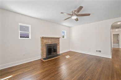 316 24th St unit 4, Virginia Beach, VA 23451 - photo 2