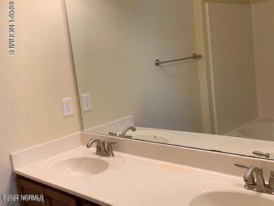 2544 Saddleback Dr unit B, Winterville, NC 28590 - photo 7