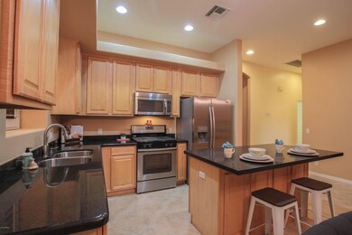 8904 N 15th Ln Phoenix AZ 85021-12