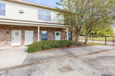 808 Meadow Bend Dr unit F, Baton Rouge, LA 70820 - photo 3