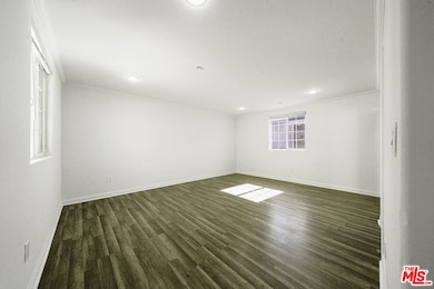 10952 1/2 Wilmington Ave, Los Angeles, CA 90059 - photo 4