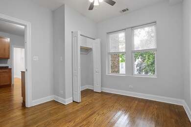 2009 W Jarvis Ave unit 3, Chicago, IL 60645 - photo 6