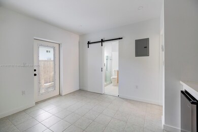 7800 NE 10th Ct unit 5, Miami, FL 33138 - photo 6
