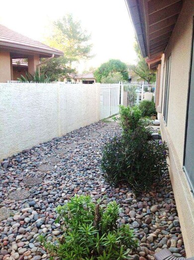 MEADOWLARKLANE 018