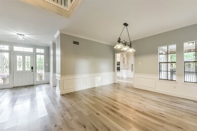This elegant dining room is situated perfectly bet