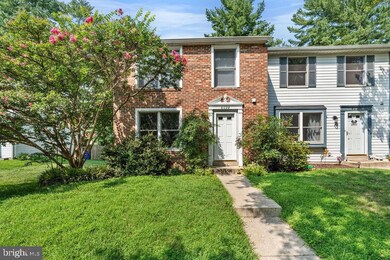 6028 Tree Swallow Ct, Columbia, MD 21044 - photo 3