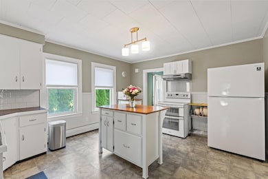 18 Taylor St, Biddeford, ME 04005 - photo 5