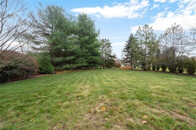 102 Straw Ln, Wakefield, RI 02879 - photo 5
