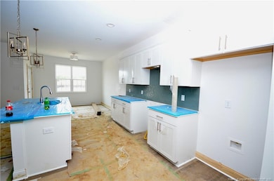 1716 Man-O-war Dr, Hope Mills, NC 28348 - photo 5