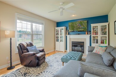 6148_Saddle_Ridge_Court_10