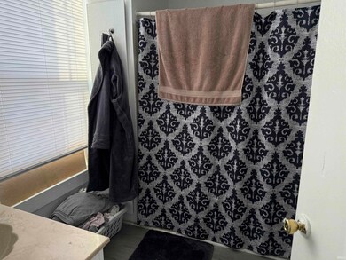 332 S Main St, Montpelier, IN 47359 - photo 4