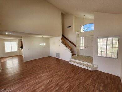 2748 Devita Cir, Las Vegas, NV 89117 - photo 5