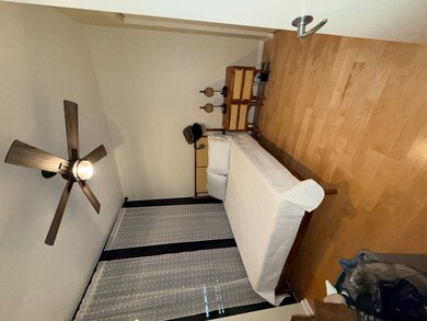 Vision on State unit 905, Chicago, IL 60605 - photo 4