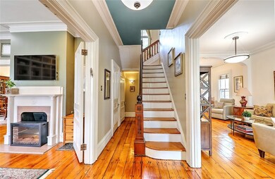 26 Halsey St, Providence, RI 02906 - photo 2