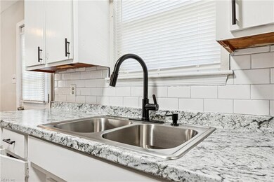 9466 Phillip Ave, Norfolk, VA 23503 - photo 7