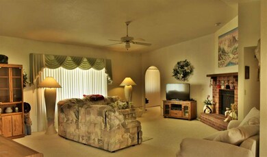 Living,GreatRoom