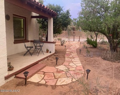 Delightful Flagstone Walk