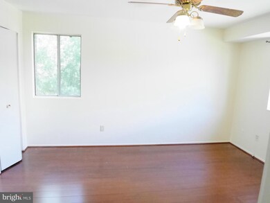 12001 Tarragon Rd unit L, Reisterstown, MD 21136 - photo 5