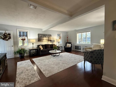 151 Walnford Rd, Allentown, NJ 08501 - photo 2