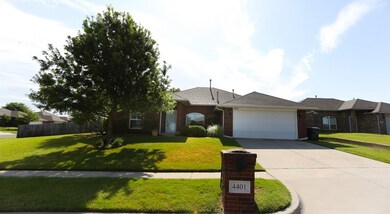 4401 Spotted Owl Cir, Norman, OK 73072 - photo 2