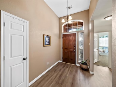Large entry way with enough space for your entry t
