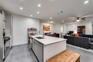 5714 Mccommas Blvd unit 102, Dallas, TX 75206 - photo 6