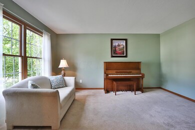 769 Wedgewood Ct, Marysville, OH 43040 - photo 4