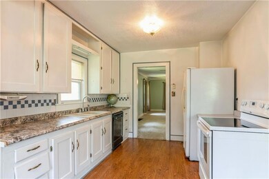 1717 Leland Ave, Des Moines, IA 50315 - photo 7