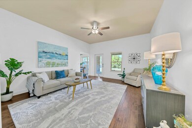 689 Symphony Way, Freeport, FL