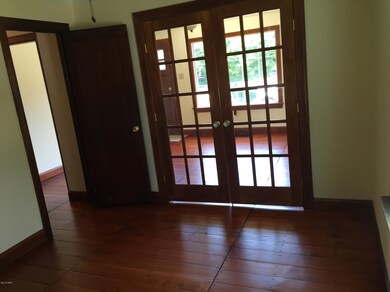 110 Seventh St, Milford, PA 18337 - photo 7