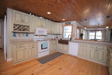 670 Spring Creek Ln, Milton, KY 40045 - photo 5