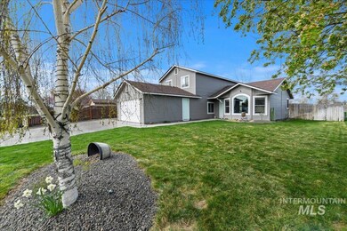 506 Cascade Dr, Homedale, ID 83628 - photo 2