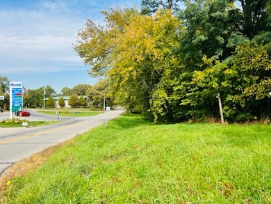 9367 Clover Rd, Bloomfield, WI 53128 - photo 5