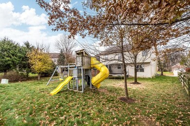 11-22-17 892 Dunvegan Cir 05