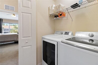 904 Hampton Cir unit 94, Naples, FL 34105 - photo 4