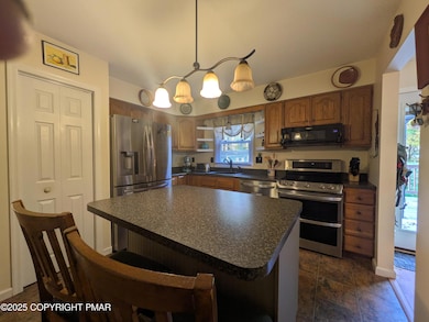 1619 Sugar Ln, Kunkletown, PA 18058 - photo 7