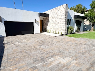 3106 N Valencia Ln, Phoenix, AZ 85018 - photo 2