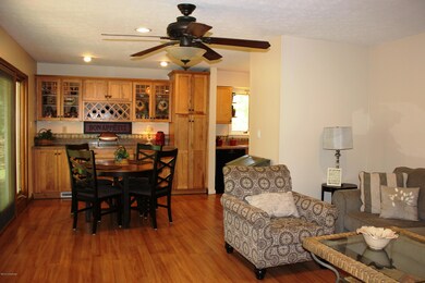 2201 Forrest Park Dr, La Grange, KY 40031 - photo 3