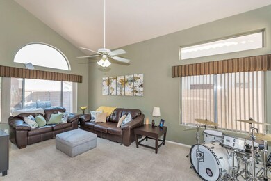 5042 W Kesler Ln Chandler AZ-MLS_Size-00